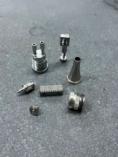 工業設備零件 CNC 精密加工，走心機高效率製造